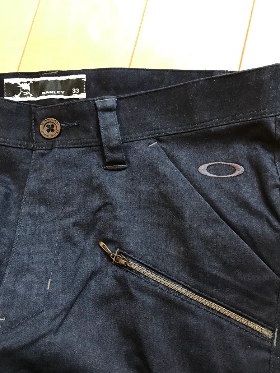 【美品】OAKLEY オークリー ゴルフパンツ サイズ33 ネイビー_2