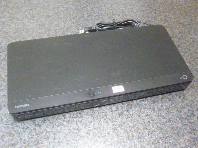 東芝REGZA レグザ DBR-T450タイムシフトマシーン トリプル