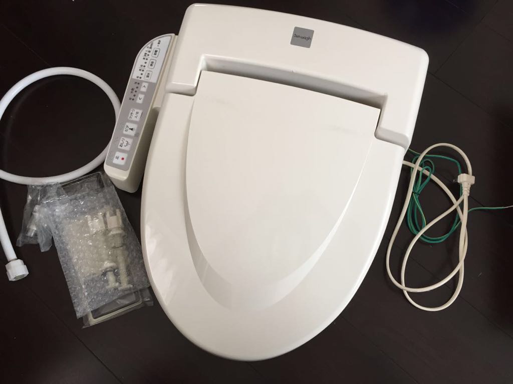 アサヒ衛陶 ウォシュレット 温水洗浄便座 DLTS-521-LI サンウォッシュ 脱臭機能付き 建築材料、住宅設備 トイレ