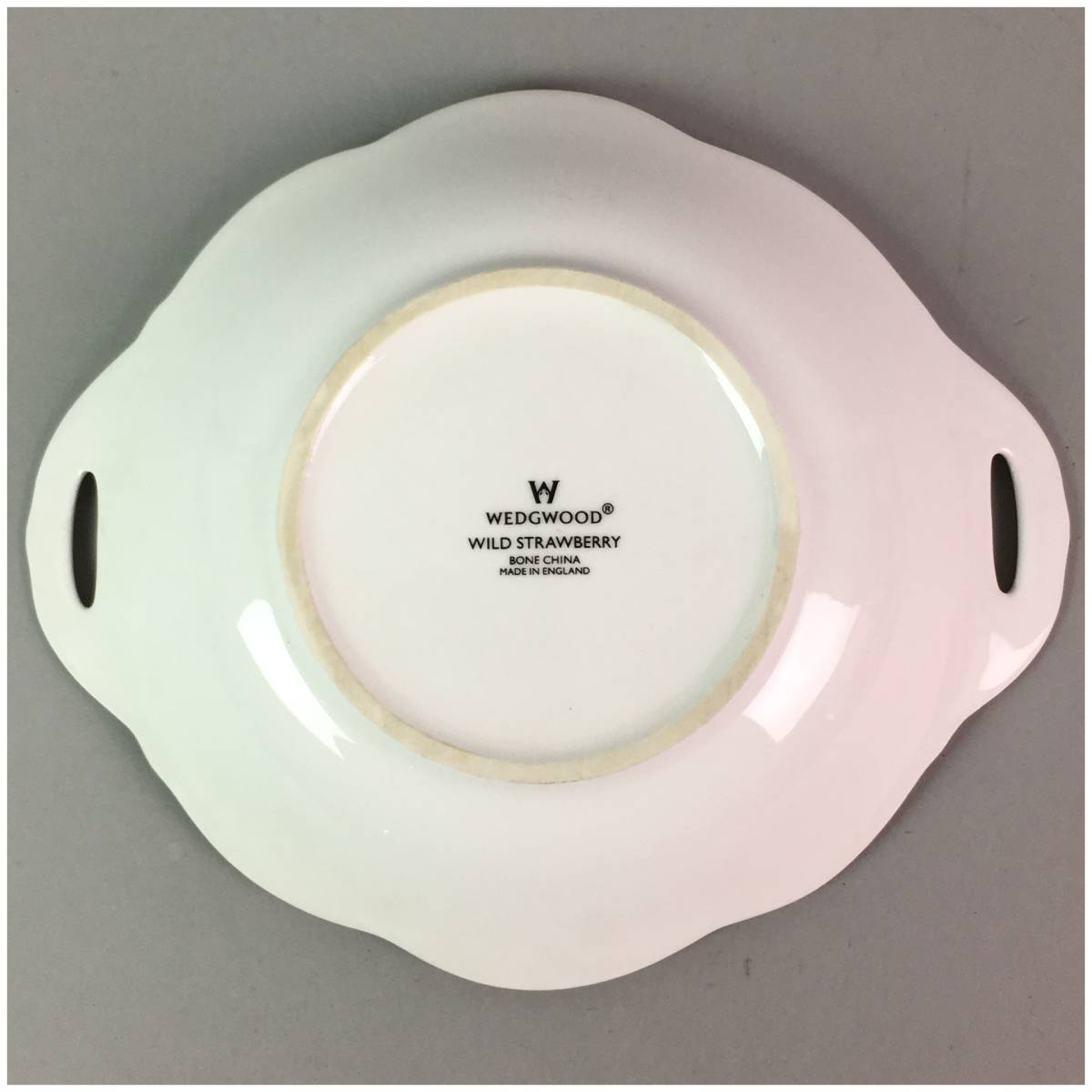 美品 WEDGWOOD/ワイルドストロベリープレート皿2枚 まとめて 【公式通販】