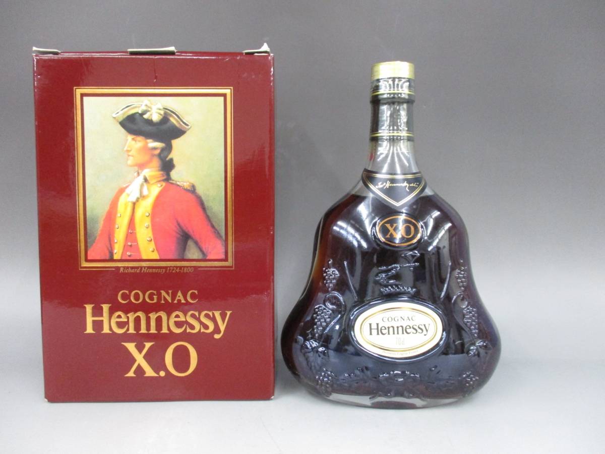 8gf205 Hennessy ヘネシー XO クリアボトル 金キャップ 700ml 古酒 箱