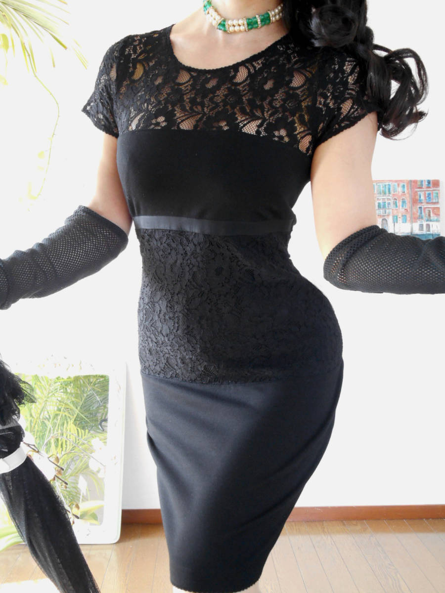イタリア製*9万円くらい PF PAOLA FRANI*魅惑の黒レースが麗しい淑女 
