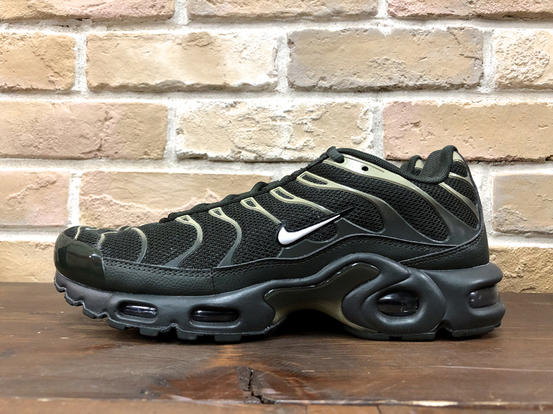 【人気定番，送料無料】 日本未発売 Nike Air Max Plus Tuned TN 1 Sequoia/Olive ナイキ エアマックス プラス TN オリーブ US10 JP28cm(28.0cm)｜売買されたオークション情報、yahooの商品情報をアーカイブ公開 - オークファン 28.0cm