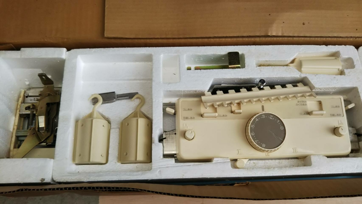 BROTHER ブラザー ゴム 編み機 KR-840 ハンドクラフト 手工芸