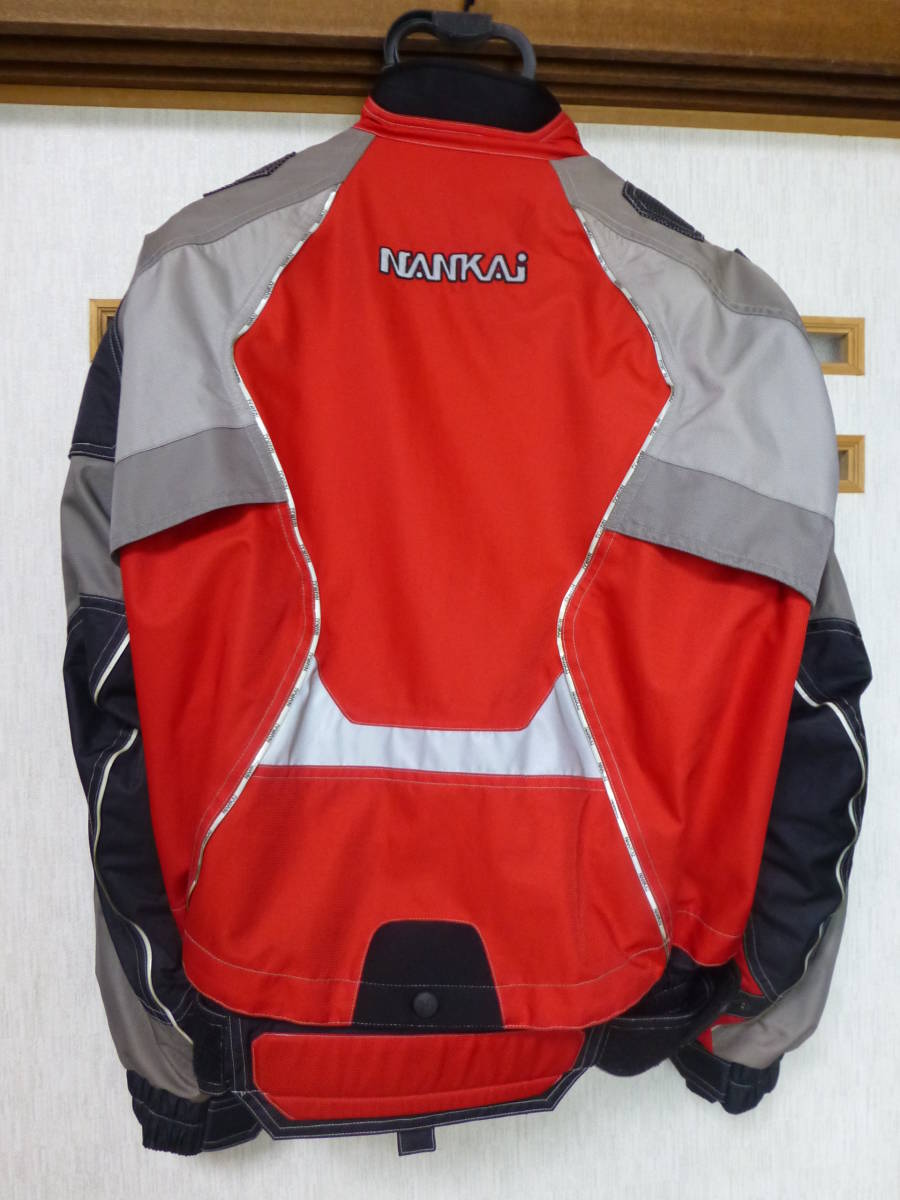 ★★★　中古バイク用品⑦　　南海　ライダースジャケット　Ｌサイズ　プロテクタ入り_2
