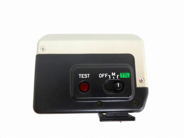 CONTAX TLA-200 フラッシュ ストロボ カメラ 周辺 機器 ケース付
