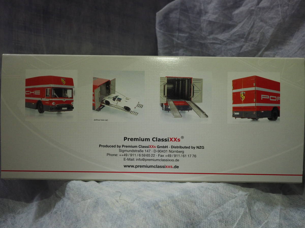 1/43 Premium ClassiXXs マルティ二レーシングトランスポーター MB 