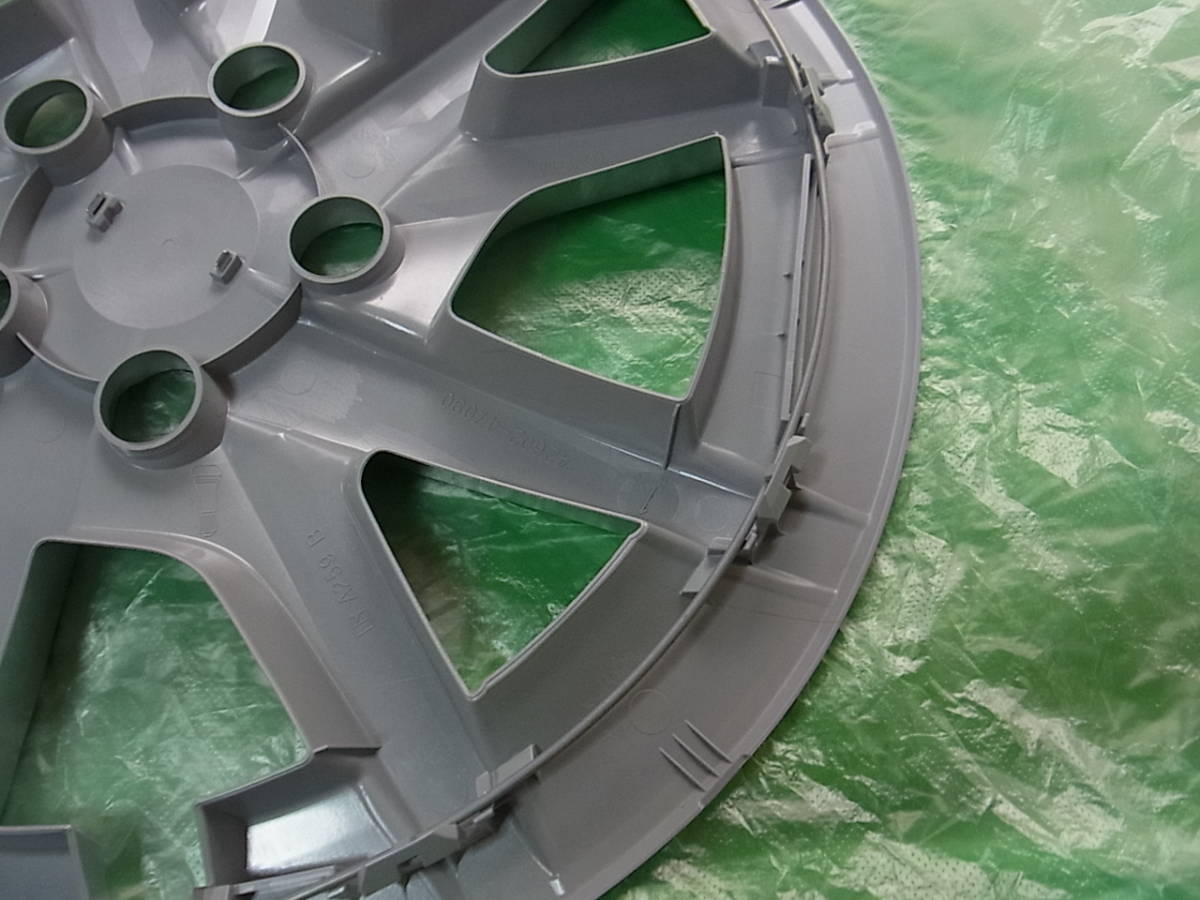 プリウスα USプリウスV トヨタ プリウスV ホイール・16インチ中古 