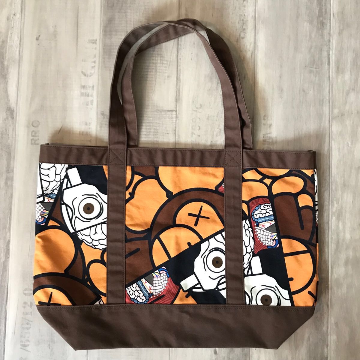 TOTE MADE x APE KAWS BAG MILO Tote × Bag kaws BATHING A - BABY Store