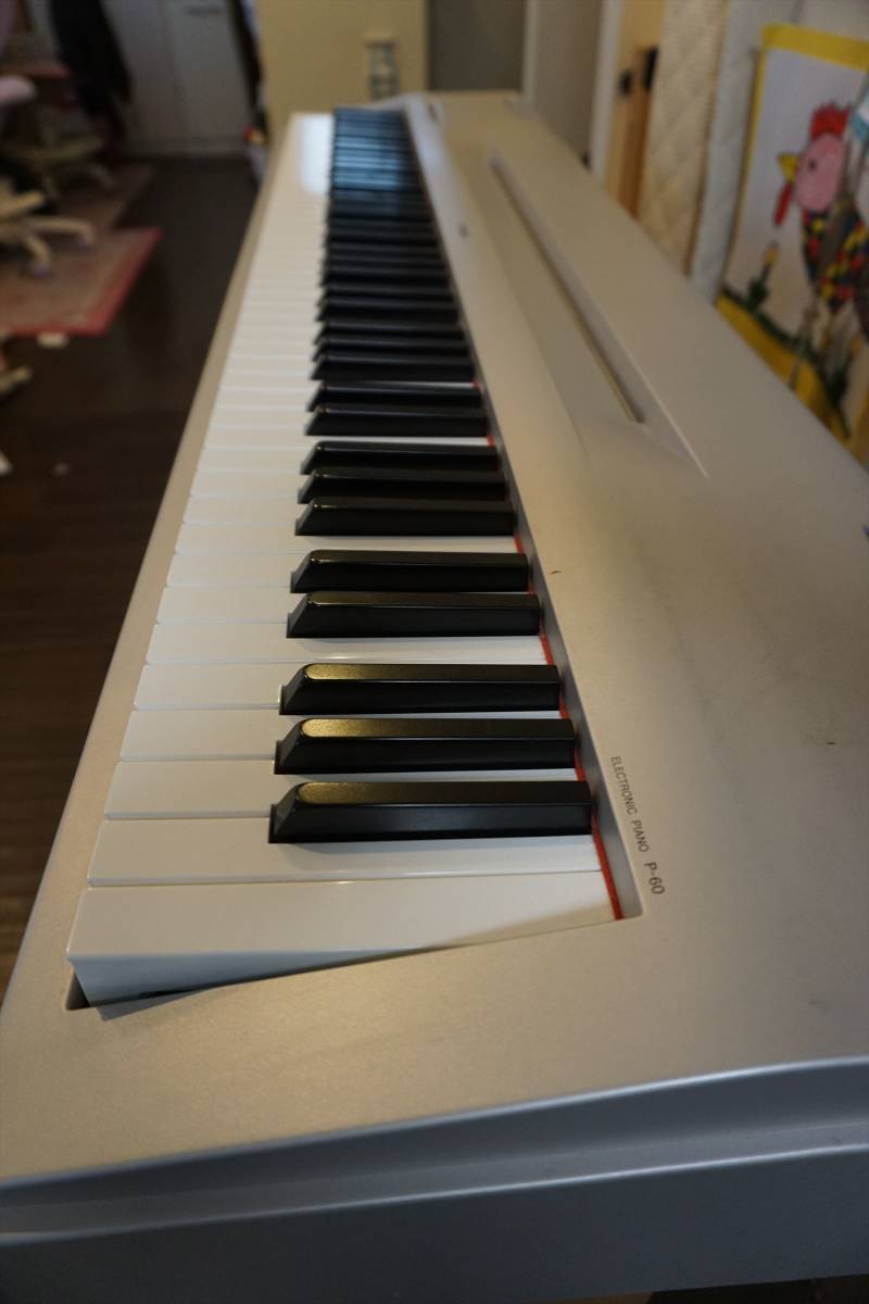 中古☆YAMAHA ヤマハ 電子ピアノ P-60 88鍵盤 スタンド ペダル付き 