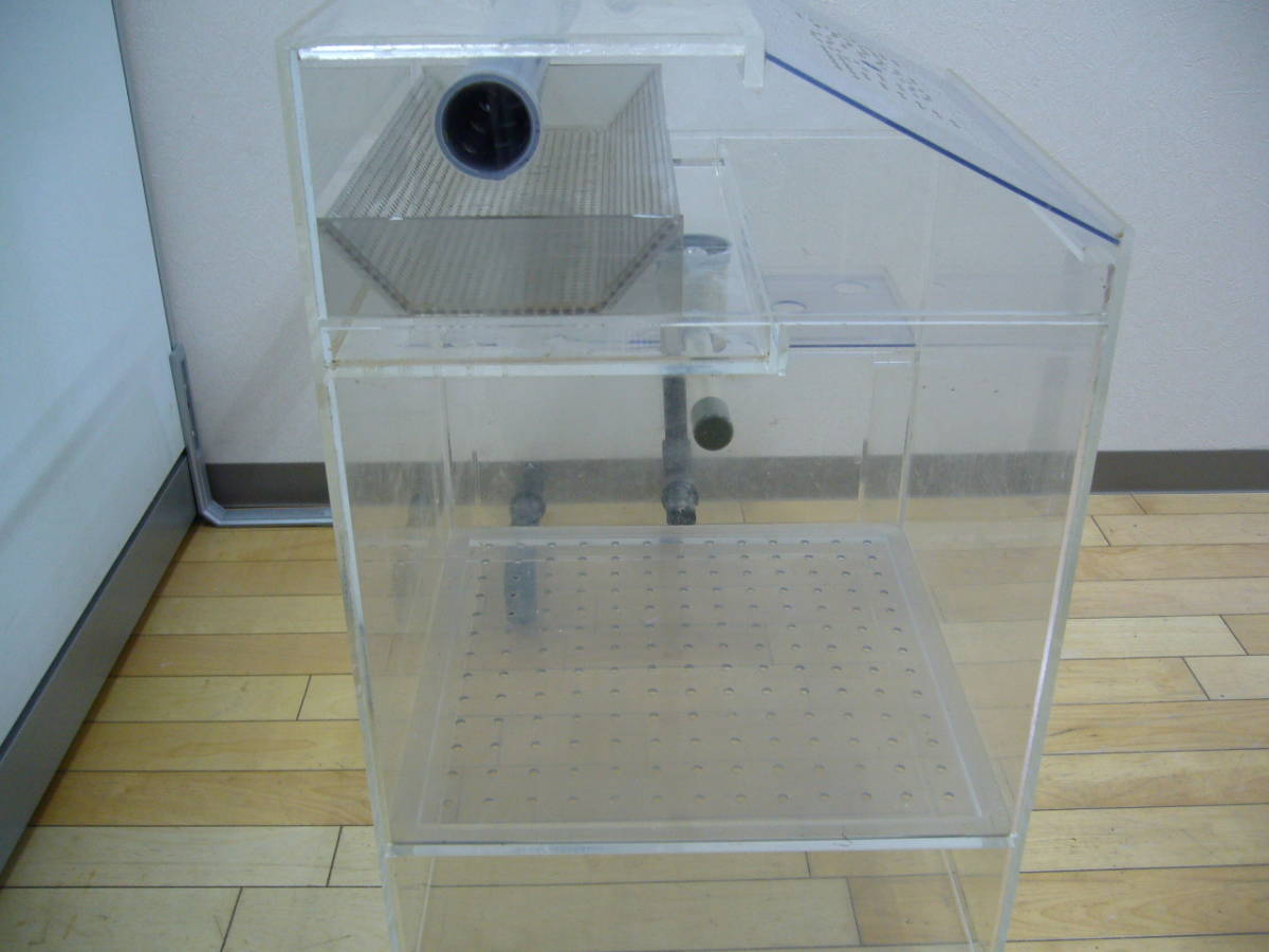 アクリル濾過槽ドライ式 650(W)×690(H)×450(D)