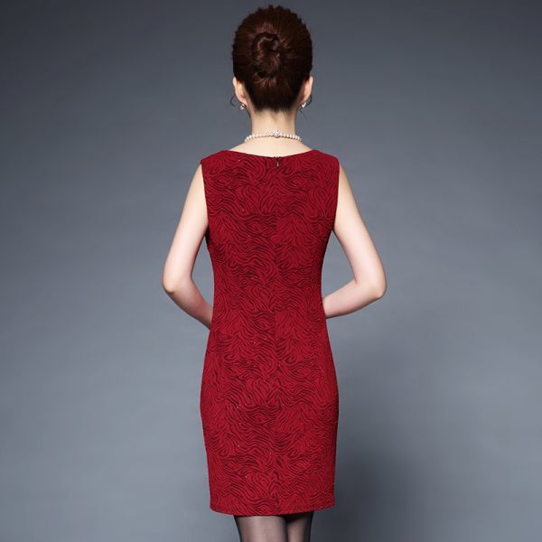 自由な雰囲気が味わえる大人大人ワンピースZ029 ロング ワンピース 大人ワンピース \u2013 一枚で決まる、爽やか大人ワンピース 50代の夏のワンピースおすすめ5選！涼しく着心地よく上品に過ごせる