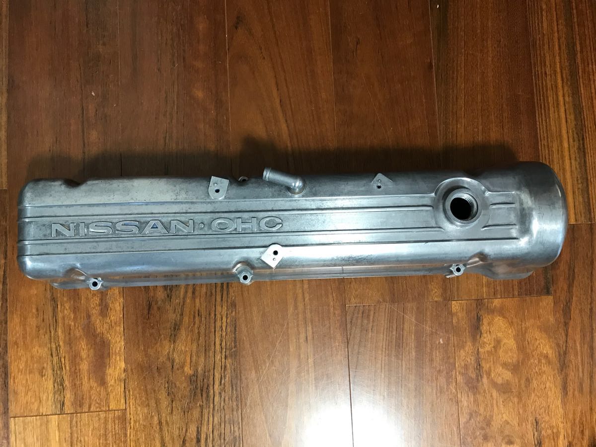 NISSAN L型エンジンヘッドカバーデカ文字希少