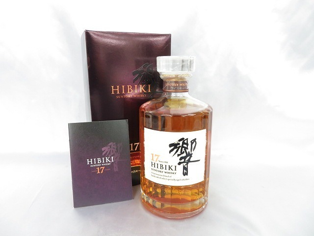 響17年 サントリーウイスキー 箱付き 未開栓 700ml