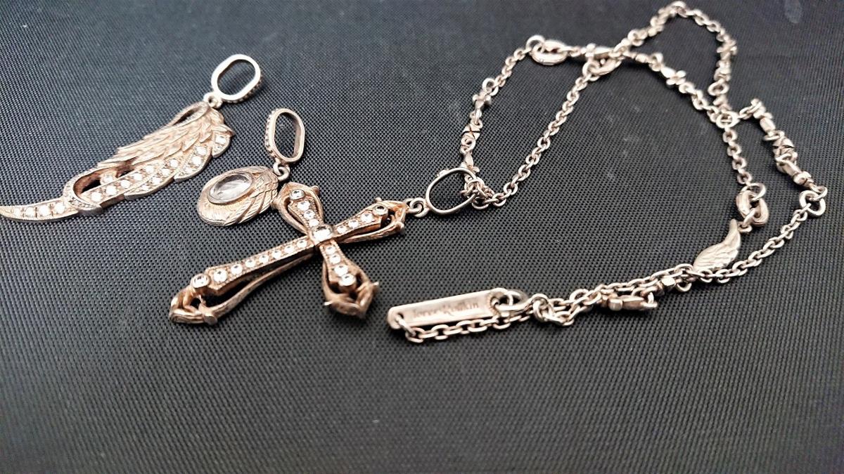 新品同様 美品 loreerodkin ローリーロドキン 十字架 クロス すっごい 