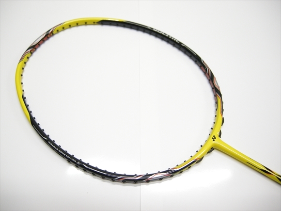 ヨネックス/4U5/海外モデル・ボルトリック7 /イエロー/80/70/Zフォース2/VOLTRIC/YONEX
