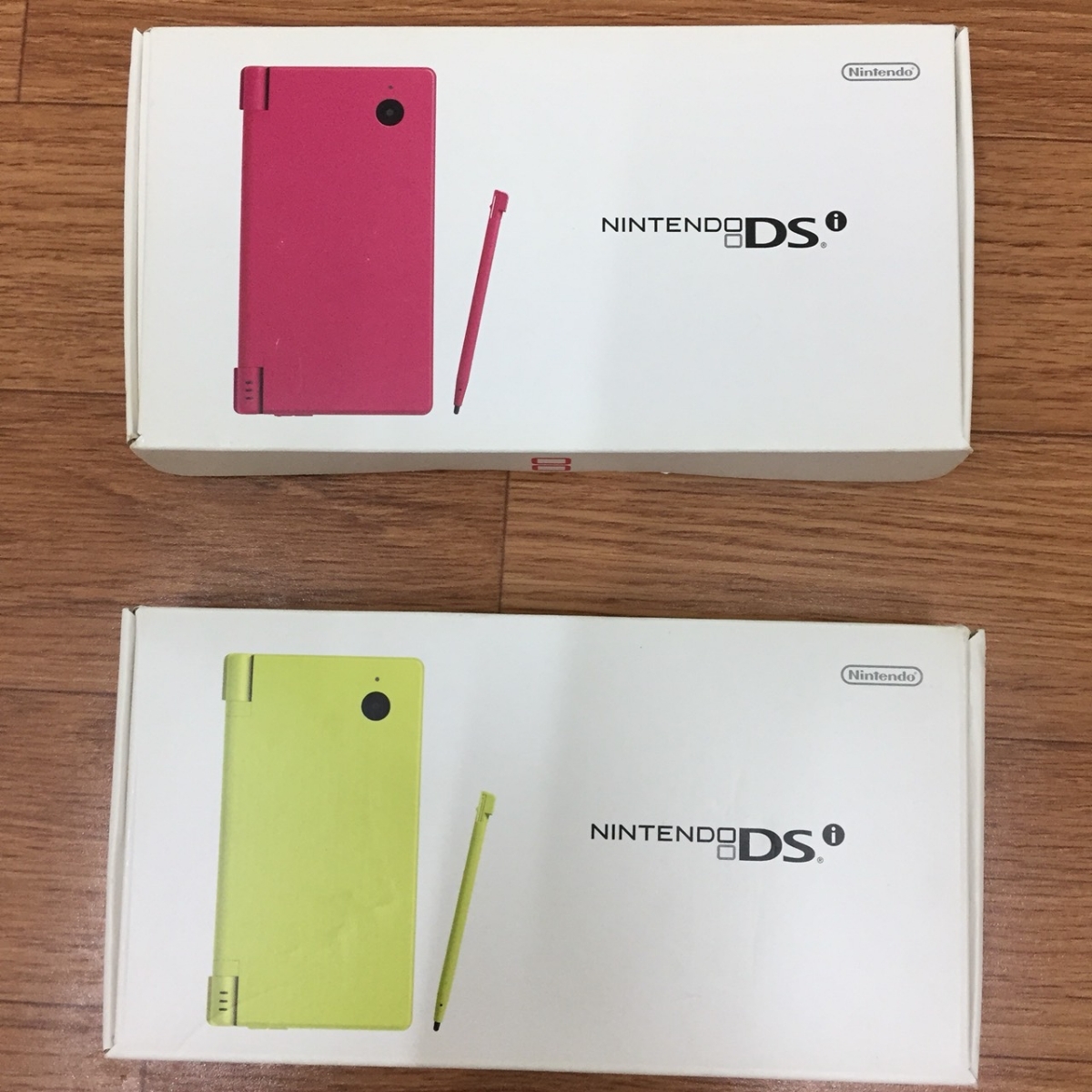 任天堂 箱あり Nintendo DS i 本体 2台 まとめ売り 動作確認済み 