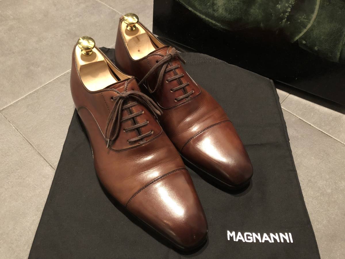 MAGNANNI　マグナーニ　ストレートチップモデル　ダークブラウン　ドレスシューズ　サントーニ