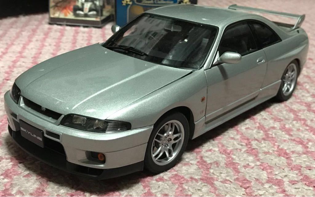 1/18 スカイライン GT-R オートアート シルバー 未開封 ミニカー