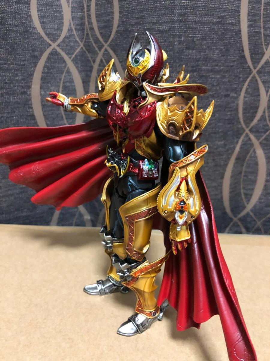 未開封】 魂ウェブ限定 S.I.C SIC 仮面ライダーキバ エンペラー