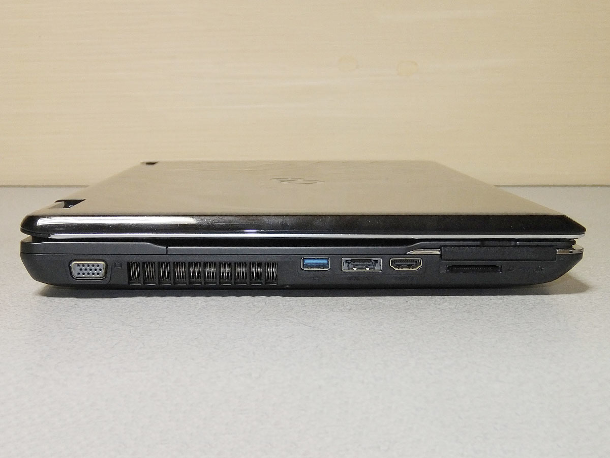 LIFEBOOK NH77/DD (FMVN77DD) Core i7 Max 2.9GHz，ブルーレイ，RAM 