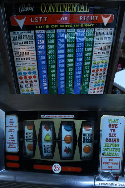 片8320 Bally CONTINENTAL スロットマシン アメリカアンティーク Bally
