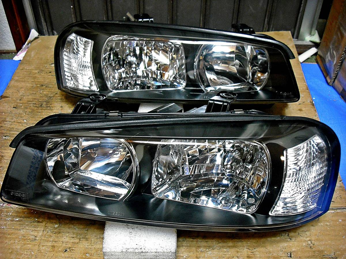 セレナ C25 ヘッドライト左右 ジャンク Y 美品コーティング済日産 美品