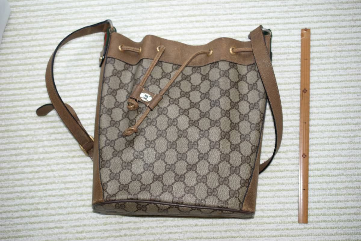 GUCCI GG柄 巾着 ショルダーバッグ カーキ グッチ GG柄 GUCCI バッグ 