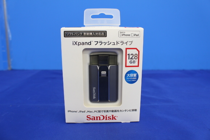T6820/iXpand フラッシュドライブ 128GB SDIX-128G-2JS4E 未開封