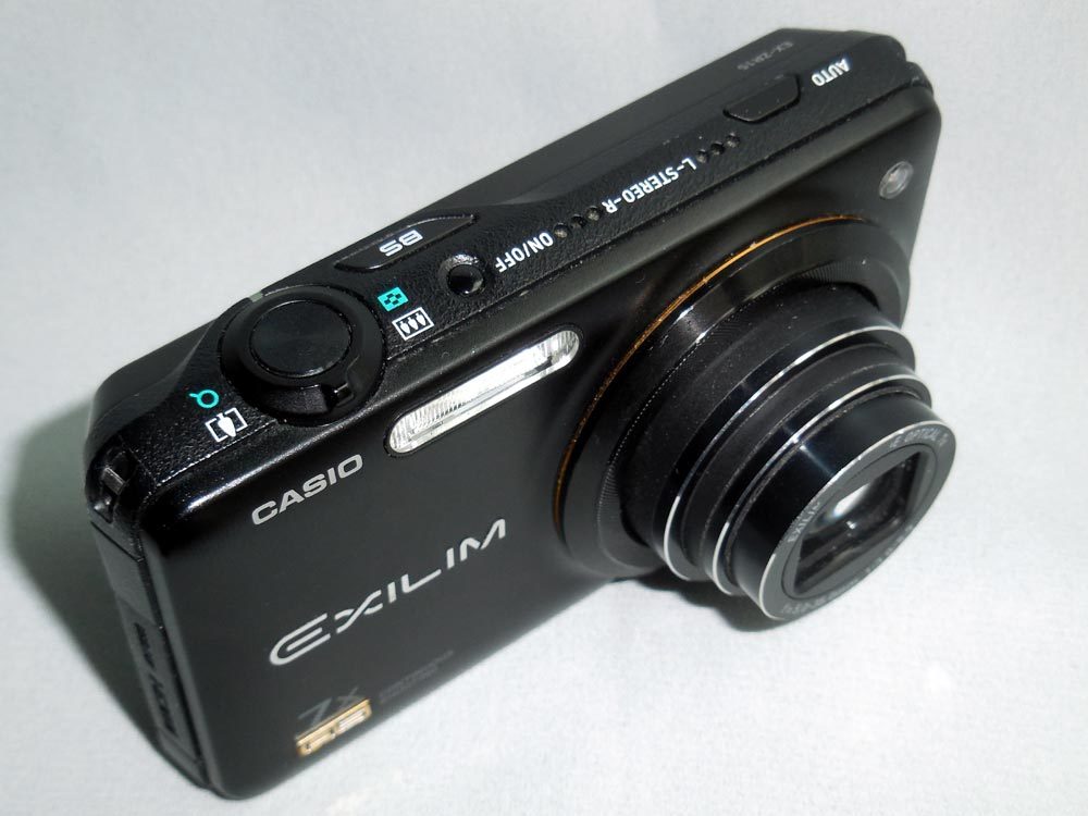 ◇ CASIO カシオ EXILIM EX-ZR15 ブラック 中古 訳アリ ジャンク扱い