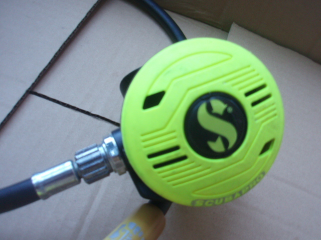 Octopus Scubapro オクトパス S360 | スキューバプロ スキューバプロ／SCUBAPRO 希少 新品未使用 ホース付 S270 SCUBAPRO ScubaPro – Scuba scubaproの通販