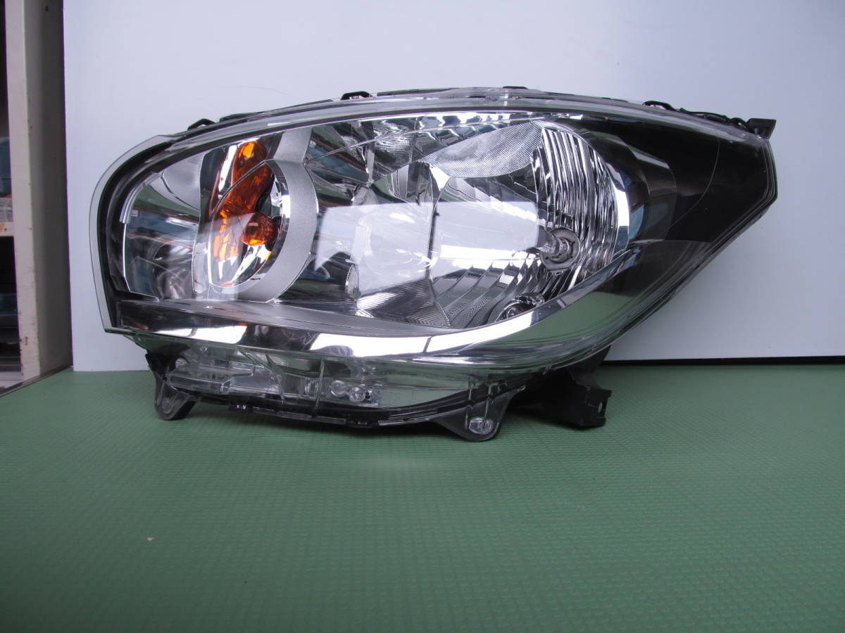 日産 純正 デイズ 《 B21W 》 左ヘッドライト 26060-6A03J P81500
