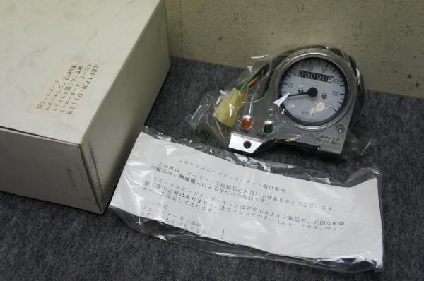 FTR223 カスタム スピードメーターキット 新品 ArcⅡ/D111W 【公式通販】