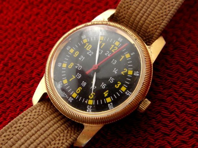 【最終値下】1980年代 アメリカ軍Type A-D 黒文字盤 ミリタリー腕時計 ビンテージ 80's アメリカ軍 Type A-D W-6433 黒文字盤 ミリタリー