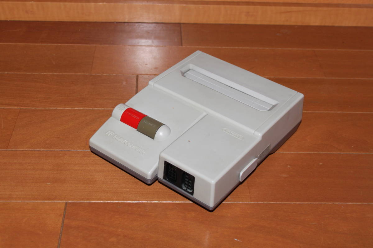 ニュー ファミリーコンピュータ ニューファミコン 外箱付き HVC-NFF