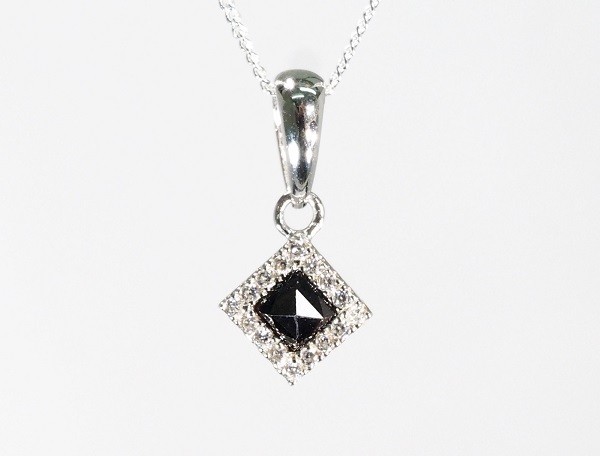 贅沢】 天然 ブラックダイヤモンド ネックレス 0.3ct 【定価6万】 40cm