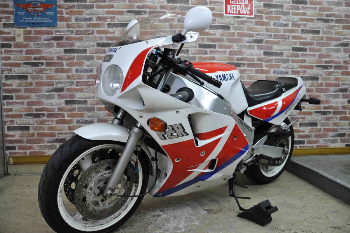 希少！絶版車！フルカウル外装とても極上美車！】 ヤマハ FZR1000 3GM