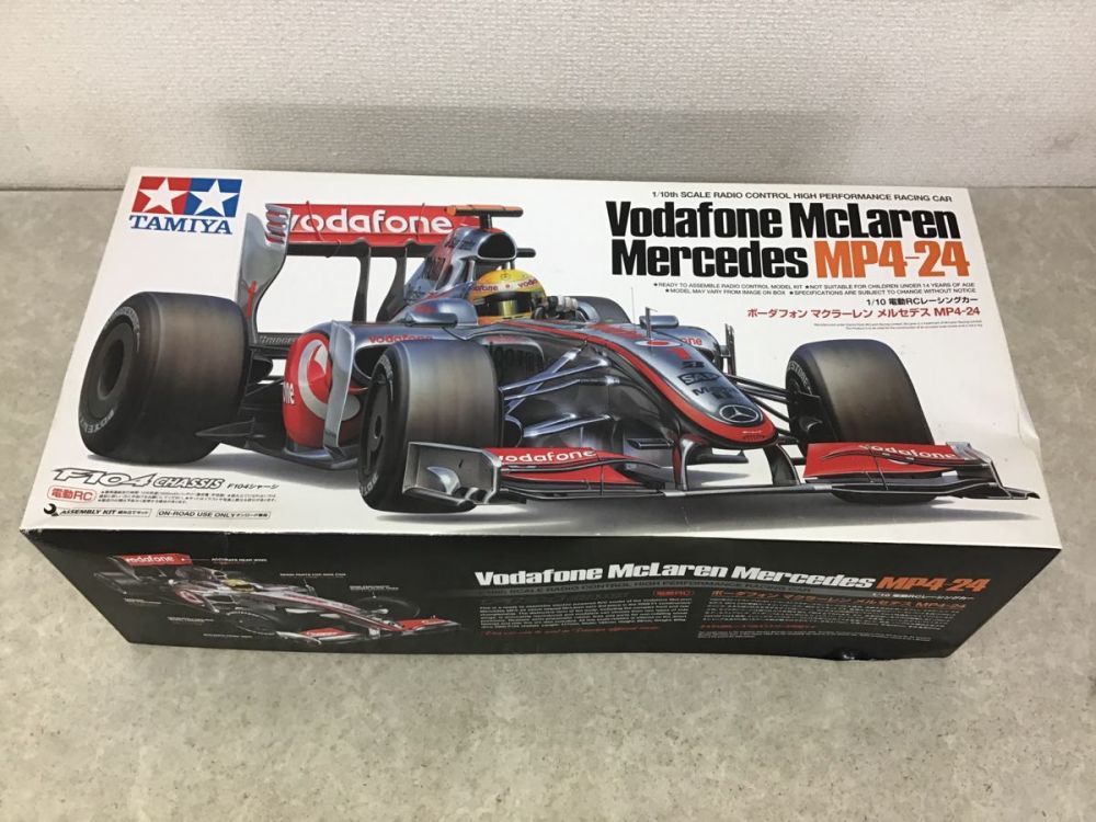 タミヤ 1/10 RC ボーダフォン マクラーレン メルセデス MP4-24 組立