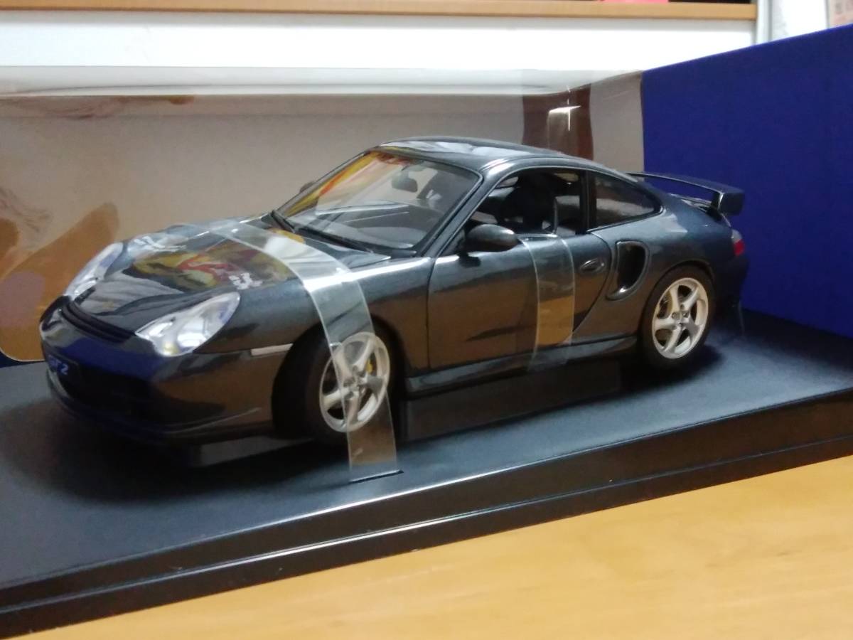 0 GT2 AUTOart Porsche 1⁄18 (996) PORSCHE 1 1:18 Coupe Turbo Dark RARE