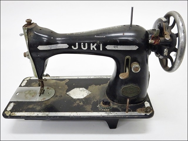 16 41-69949-13 ジューキ JUKI ミシン レトロ アンティーク 本体のみ 鹿41