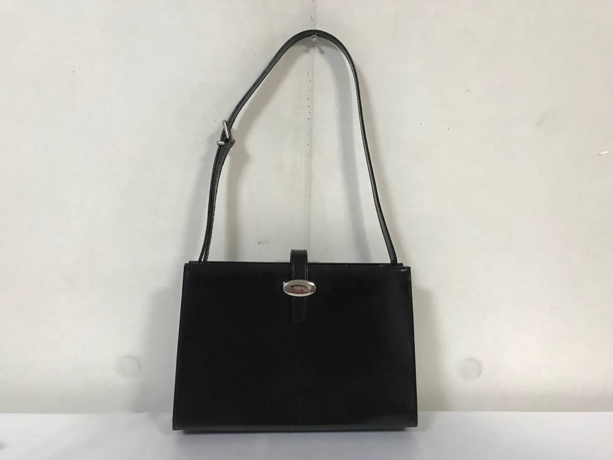 美品本物フルラFURLA本革パテントレザートートワンショルダーバッグ