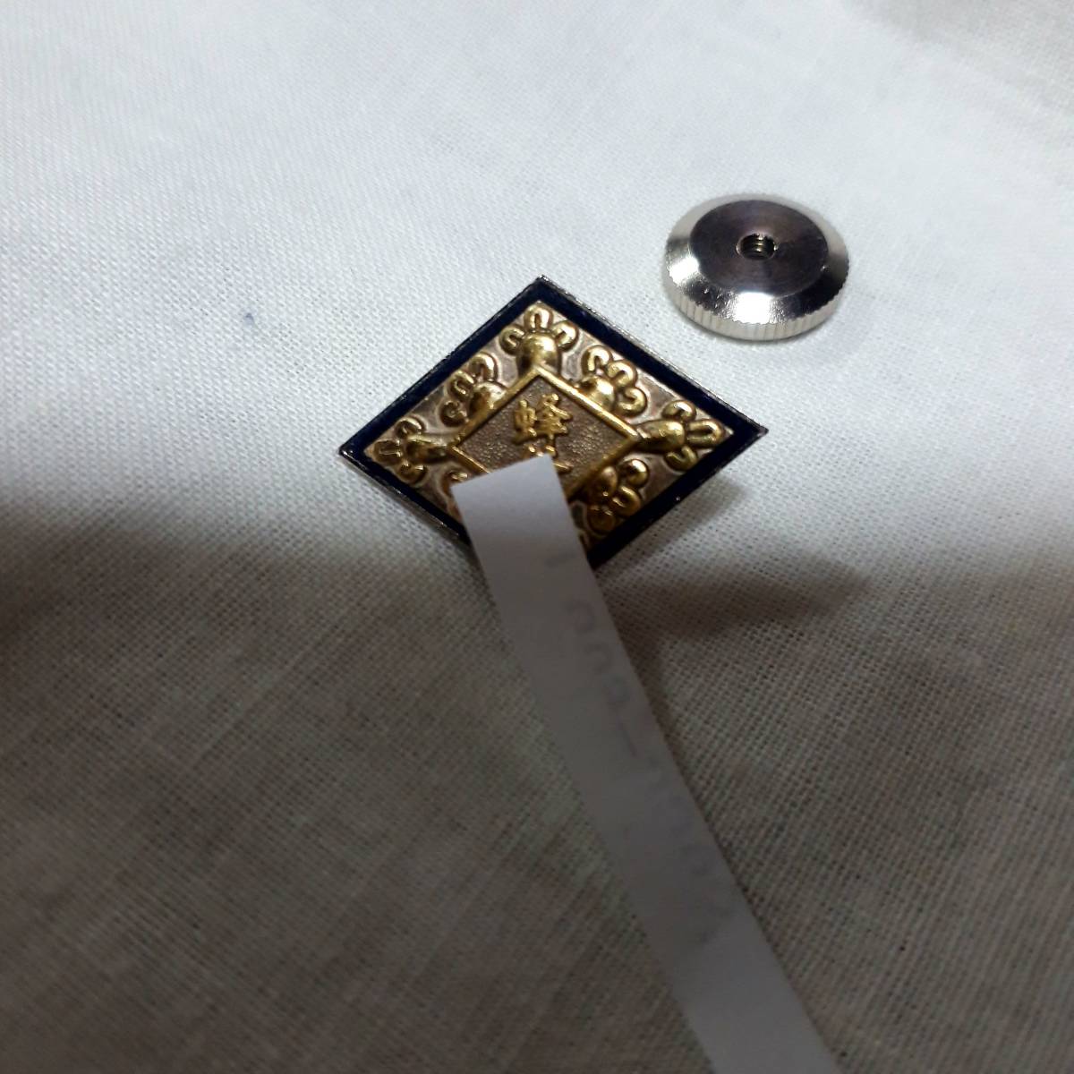 暴力団 バッジ