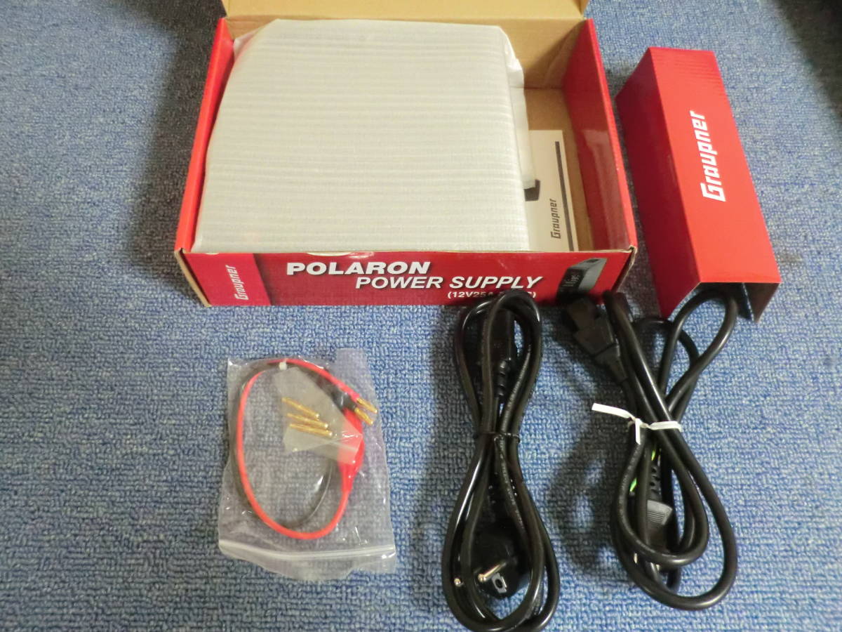 Graupner☆ Polaron パワー サプライ 12V25A SMPS 黒(Black) 新品
