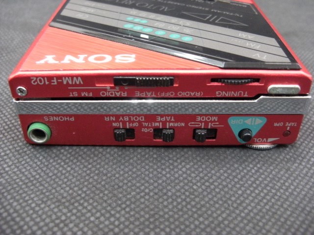 ジャンク　SONY WALKMAN　WM-F102 カセットプレーヤー ◇ SONY ウォークマン ステレオカセットプレーヤー WM-F102 ジャンク品