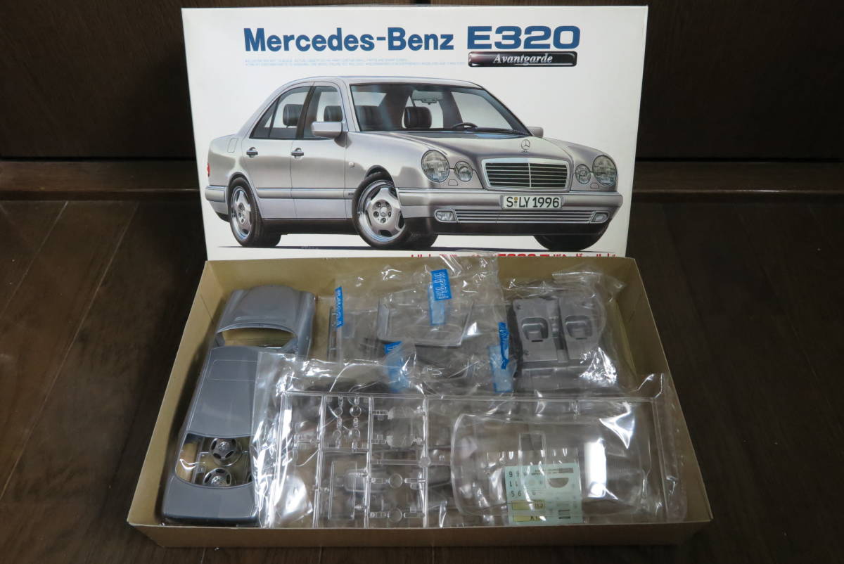 1/24 メルセデスベンツ E55AMG、E320、A190 3種盛り フジミ E55 愚直 