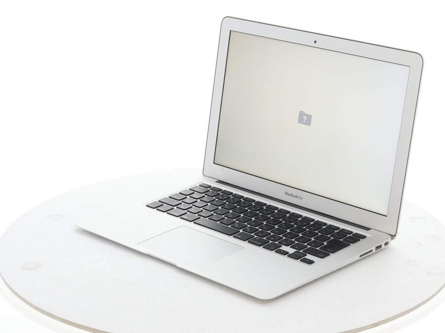 ジャンク MacBook Air 11-inch， Mid 2012 11インチ A1465