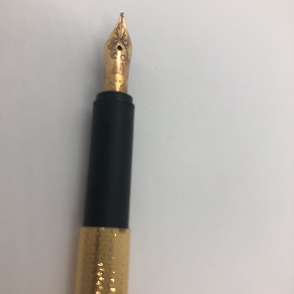 ダンヒル dunhill 万年筆 ペン先 14k ゴールド色 【公式通販】