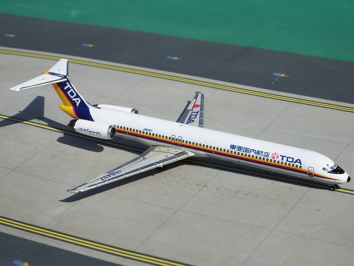 TDA-東亜国内航空 DC-9-81「Super80」 JA8497