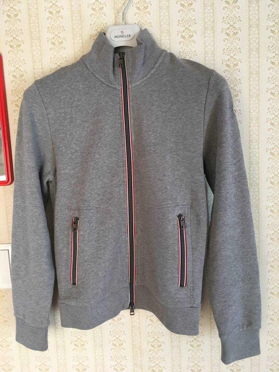 【本物保証，人気セール】 国内正規品 モンクレール トレーナー Sサイズ モンクレール MONCLER(その他)｜売買されたオークション情報、yahooの商品情報をアーカイブ公開 - オークファン 男性用