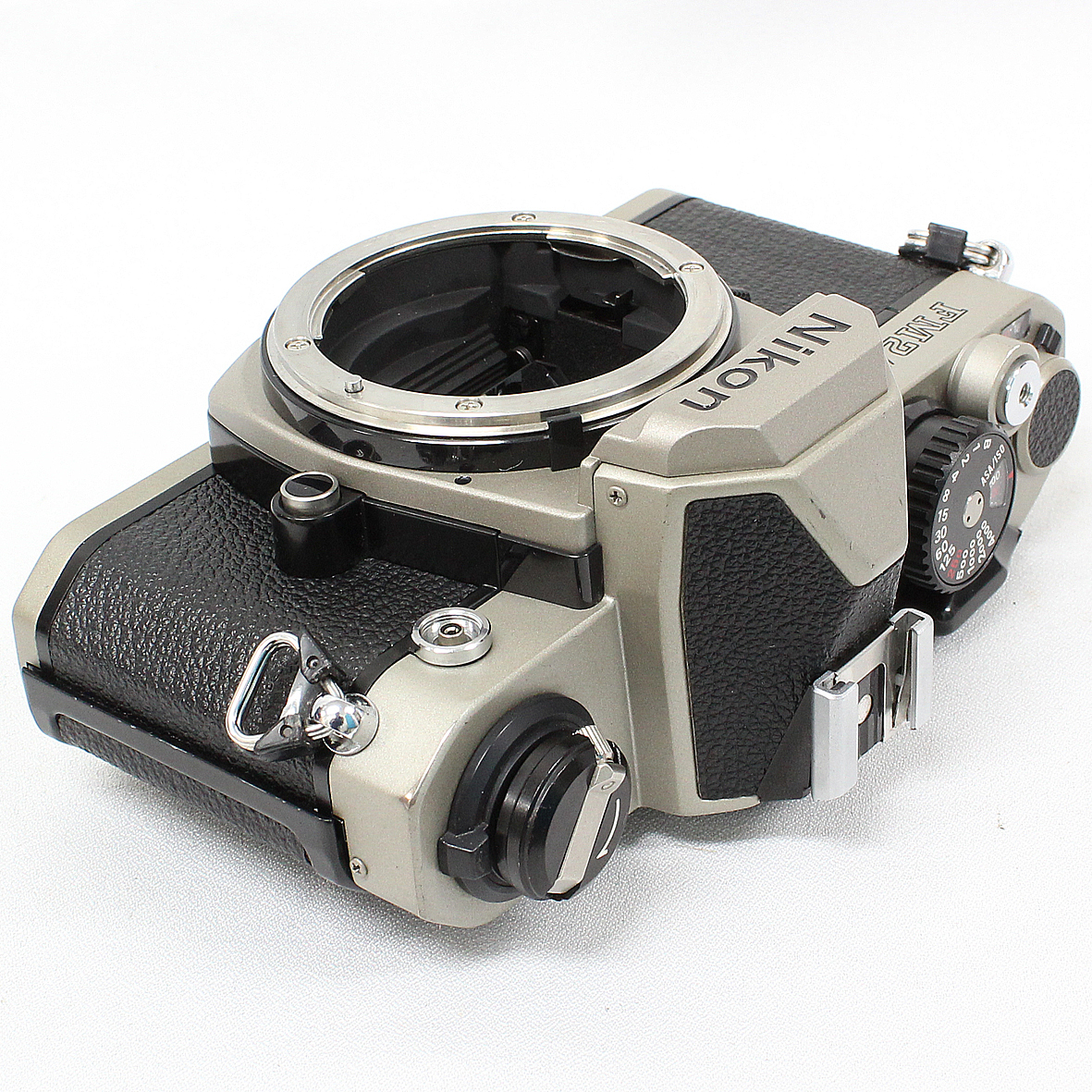 完動品・美品Nikon Nikon ニコン FM2/T チタン ボディー 完動品 FM2 完動品・美品Nikon Nikon ニコン FM2/T チタン ボディー 完動品 FM2